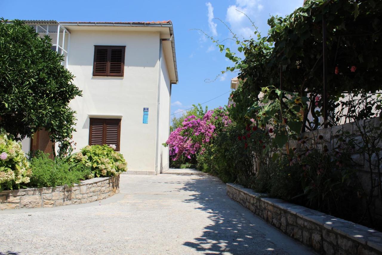 Apartment Antica Supetar Exteriér fotografie