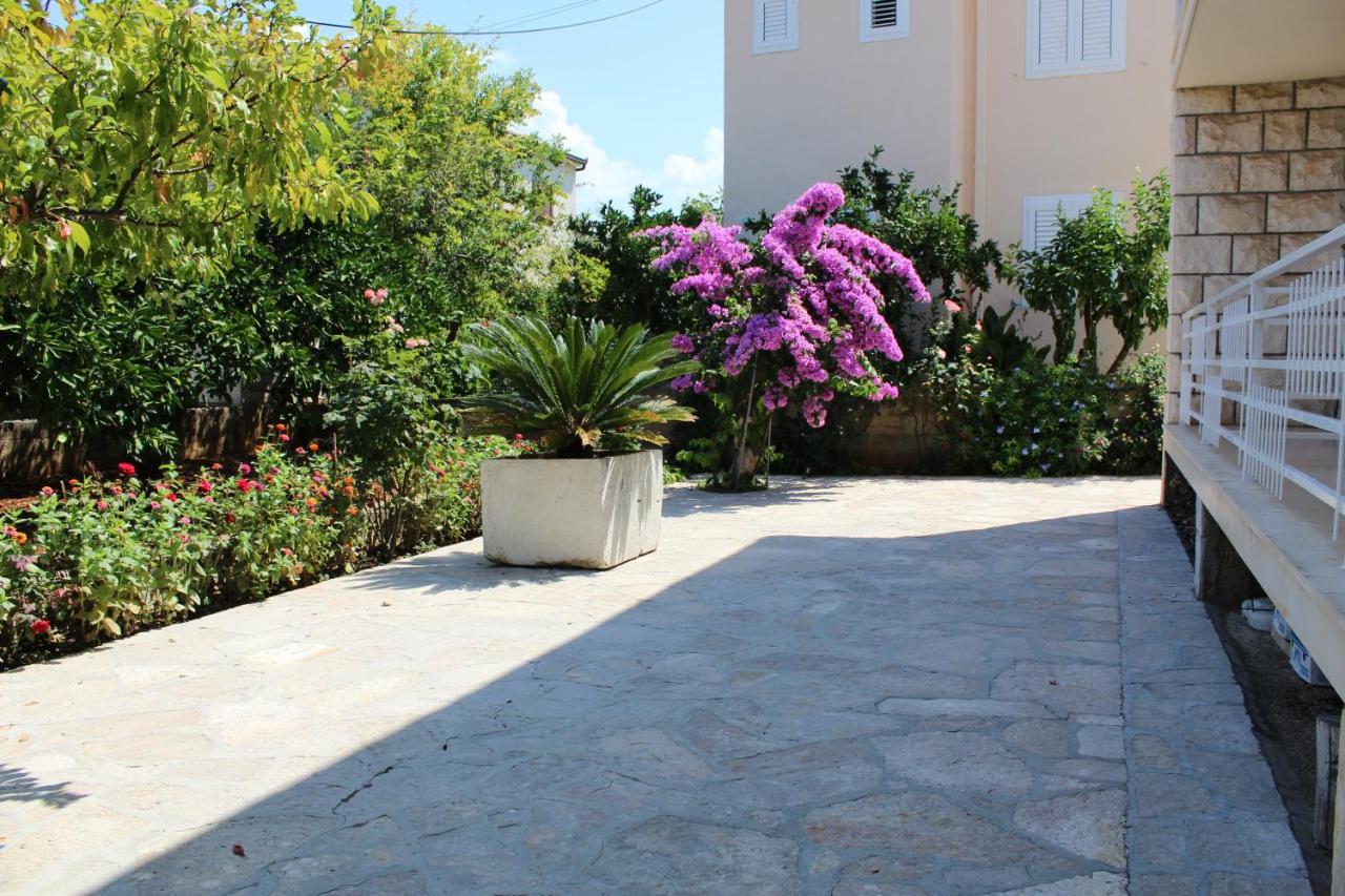 Apartment Antica Supetar Exteriér fotografie